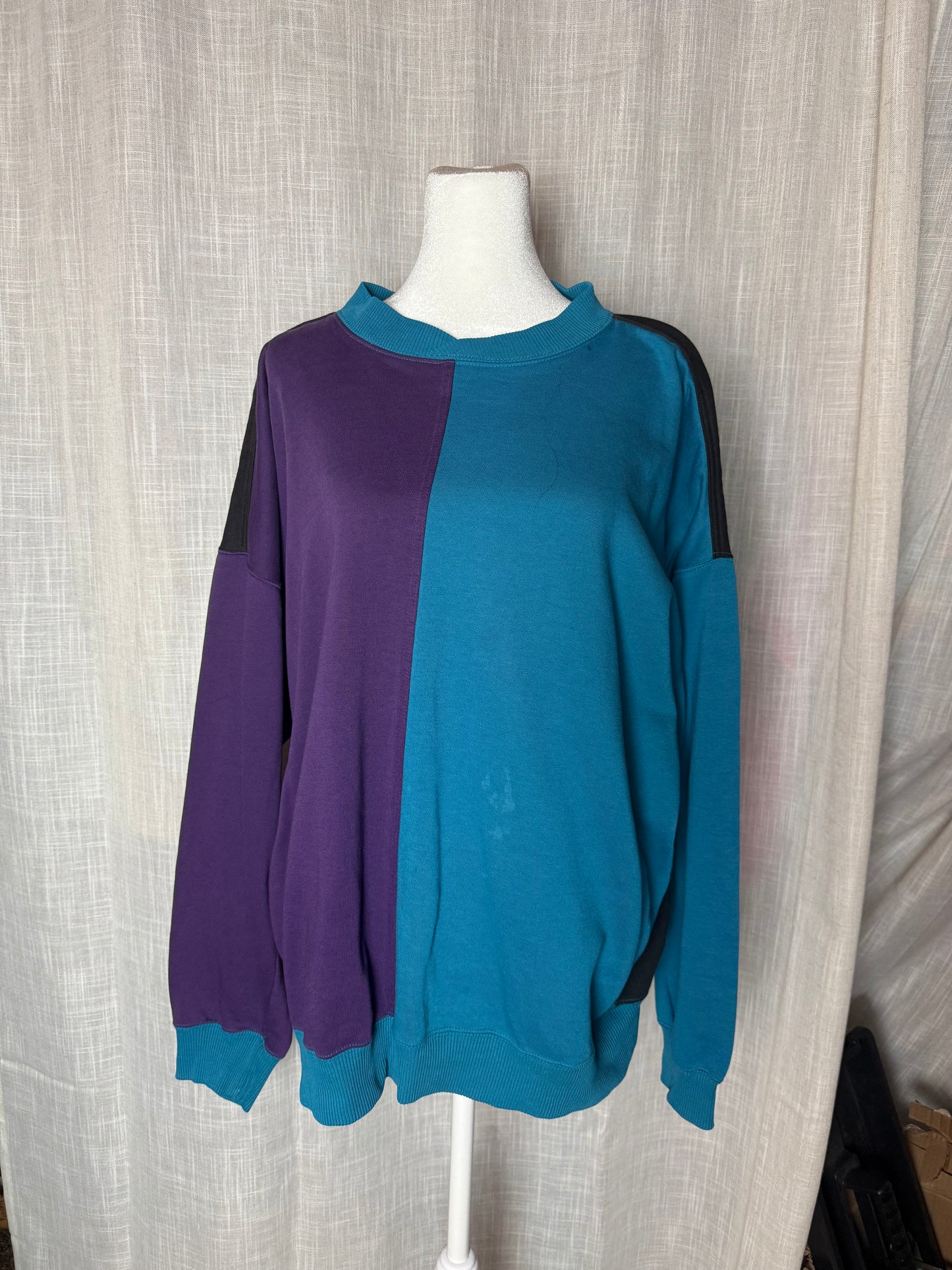 color block crewneck XL