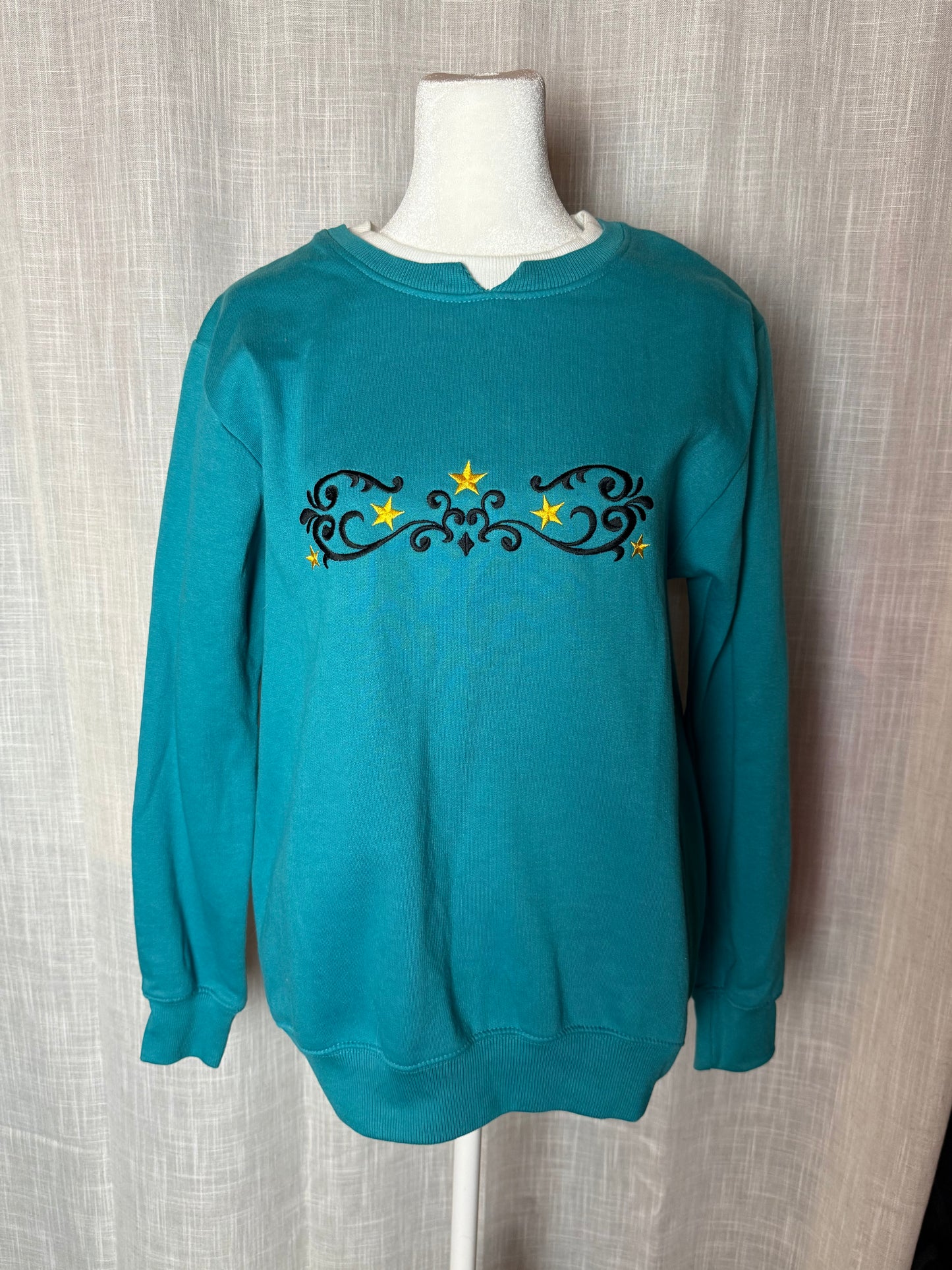 star collared crewneck S