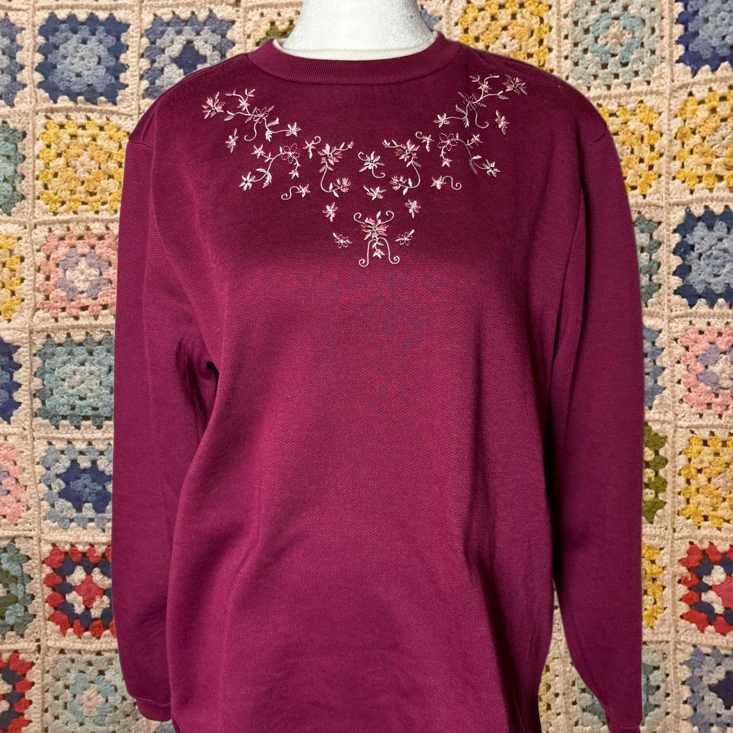 red floral collared crewneck sweater M blair