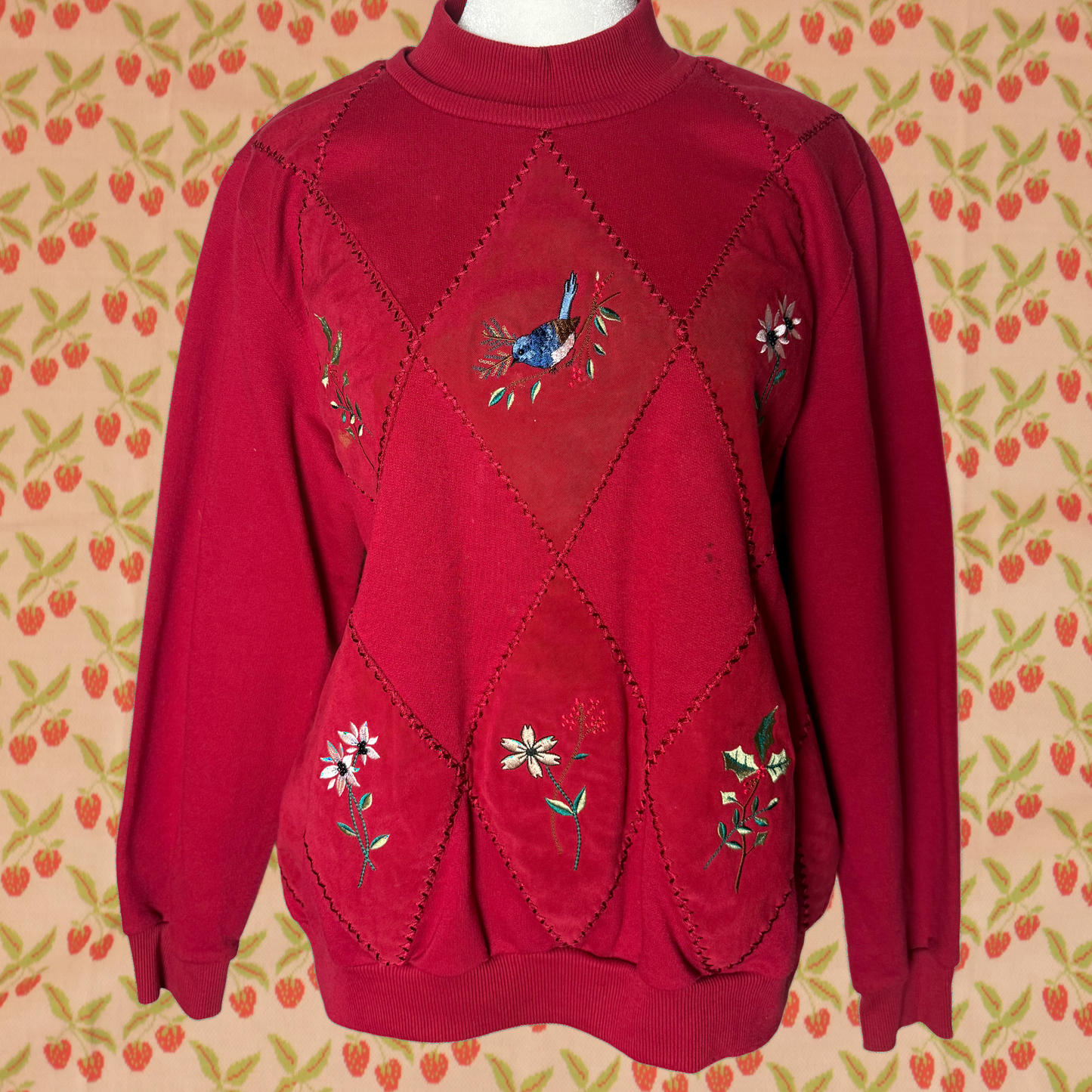 red festive crewneck birds plants M alfred dunner