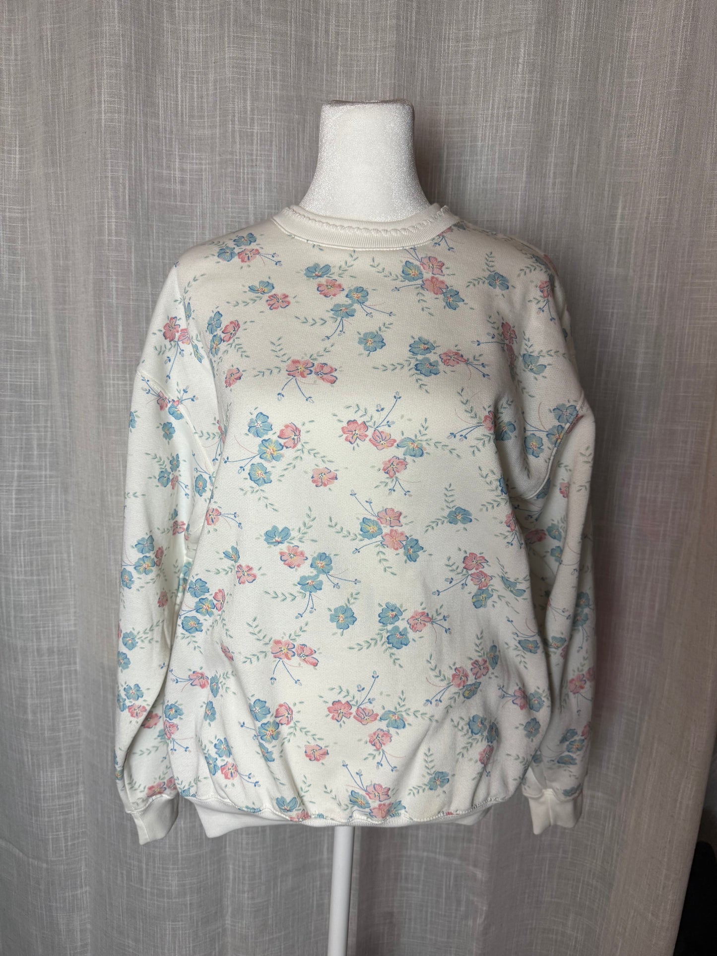 floral collared crewneck S